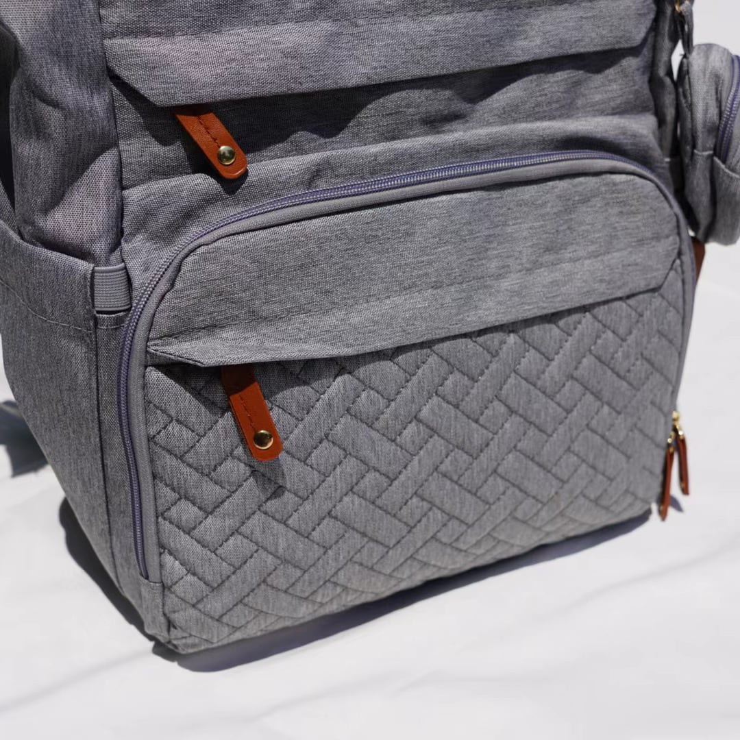 All-in-One Diaper Bag / Nappy Bag with Fold-Out Changing Station